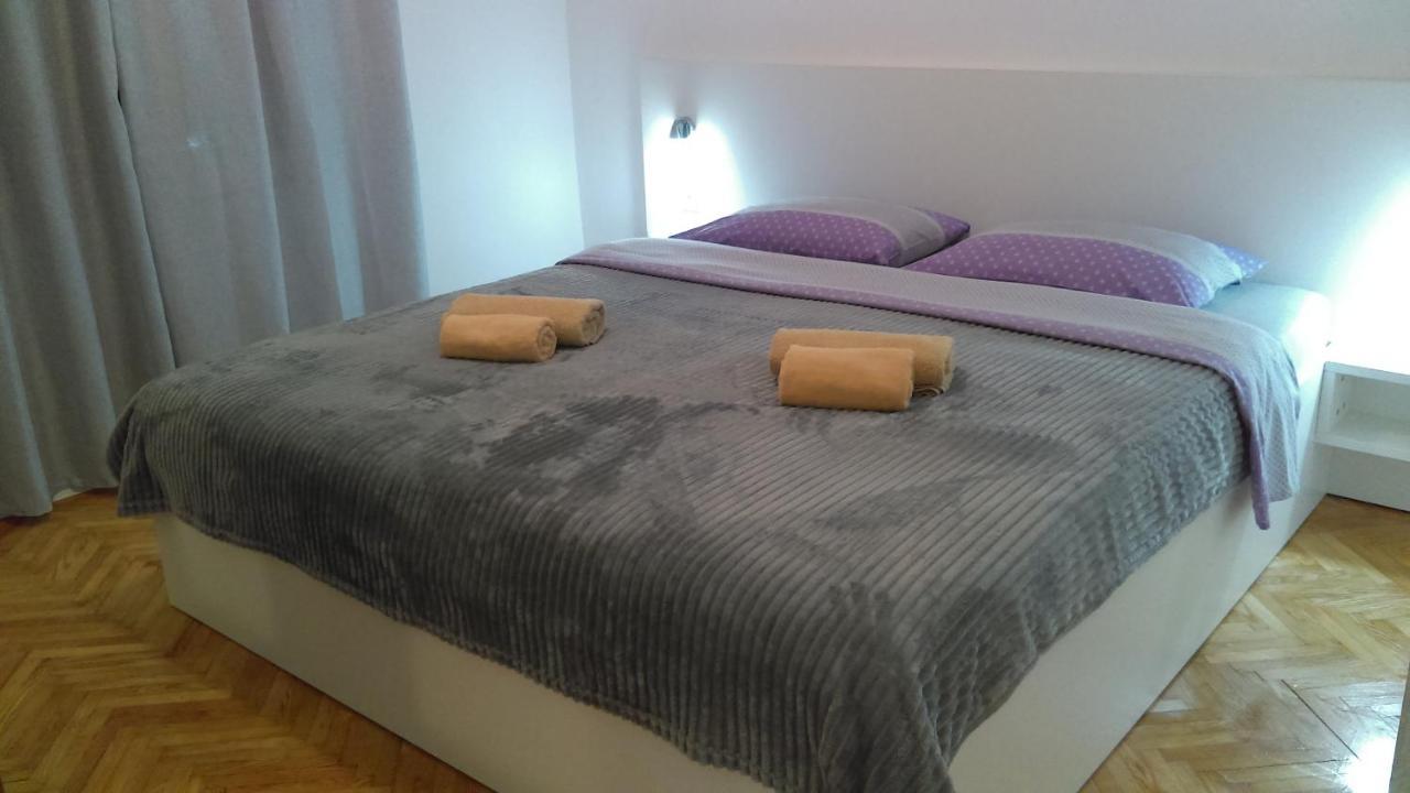 Apartman Borna Стариград-Пакленица Екстериор снимка